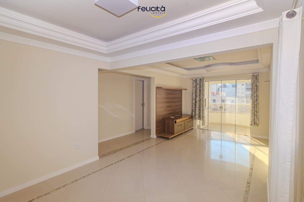 Apartamento de 3 quartos, 97m² no bairro Centro, em Balneário Camboriú | Eu Corretor