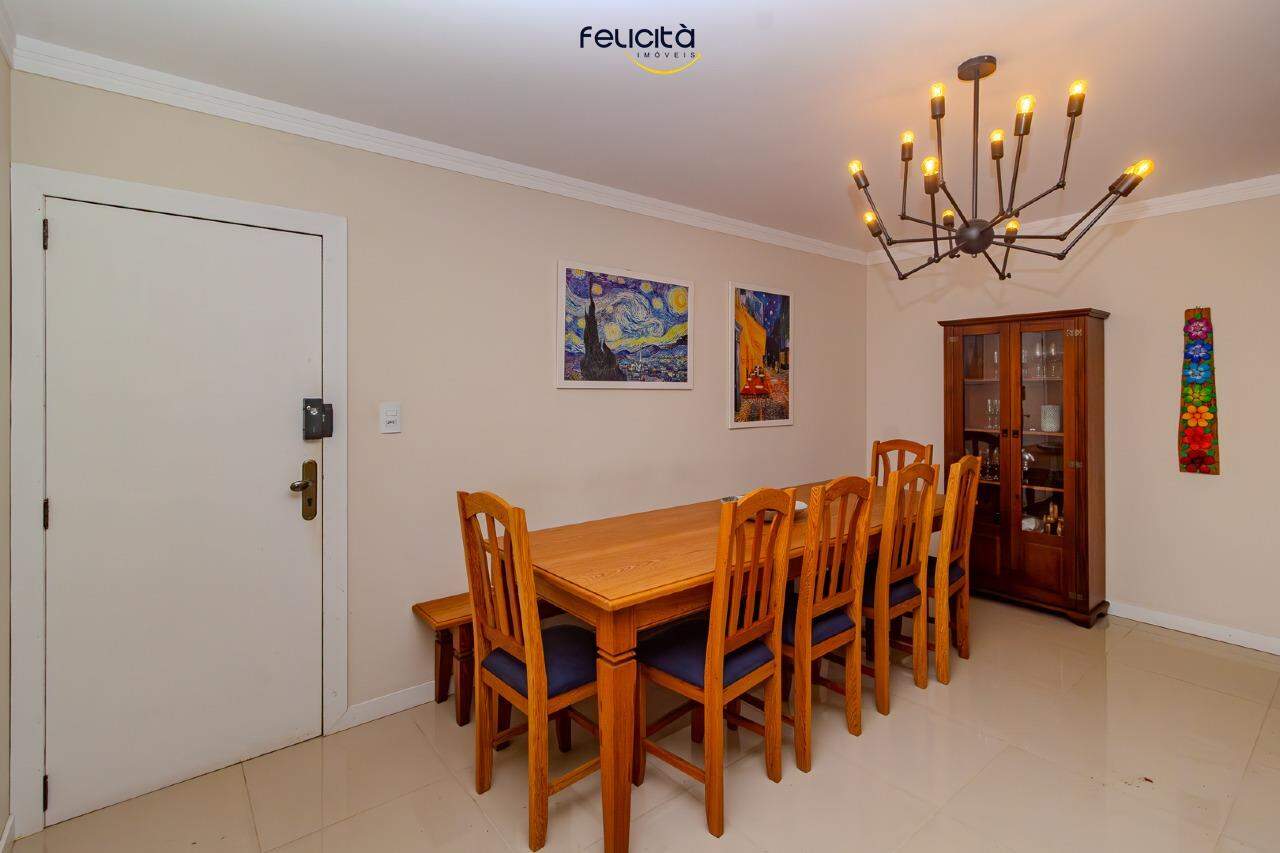 Apartamento de 3 quartos, 198m² no bairro Centro, em Balneário Camboriú | Eu Corretor