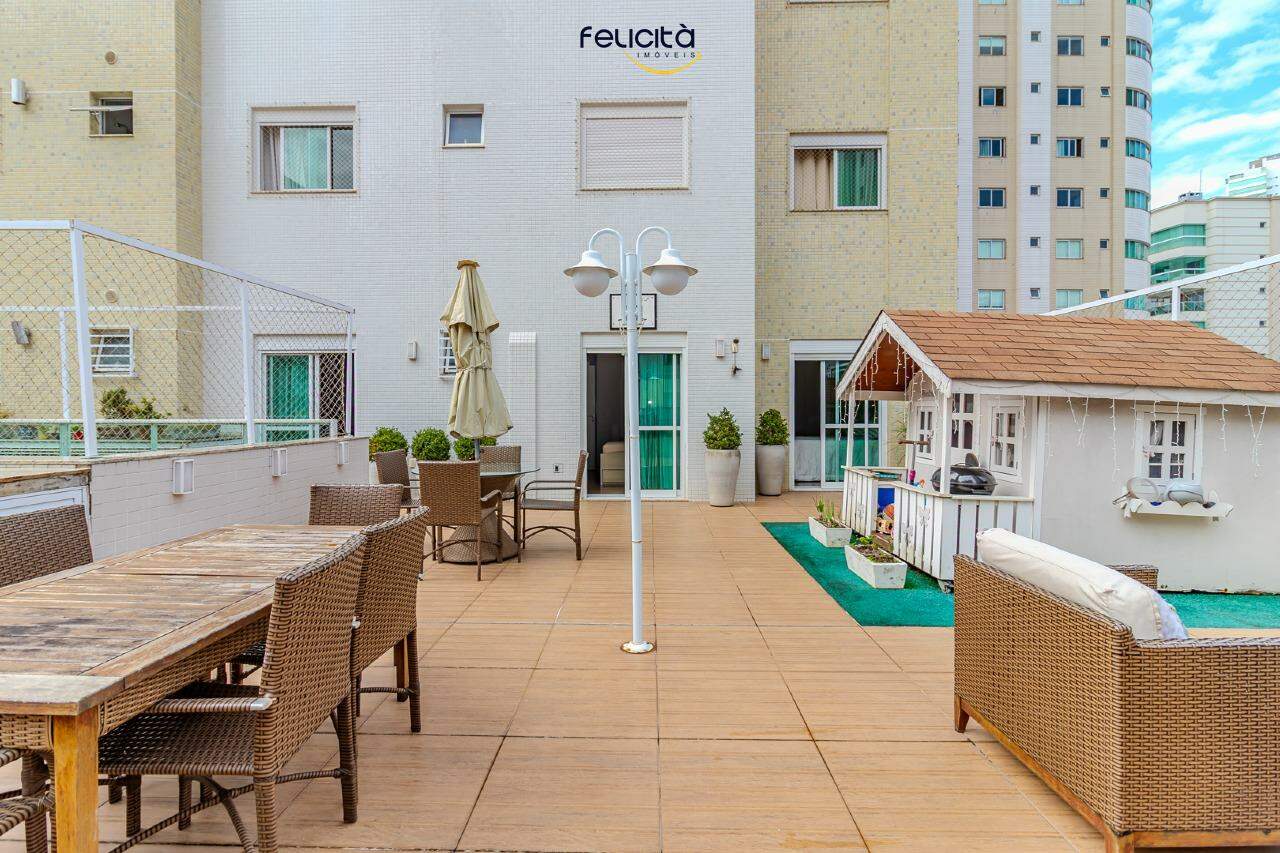 Apartamento de 3 quartos, 213m² no bairro Centro, em Balneário Camboriú | Eu Corretor