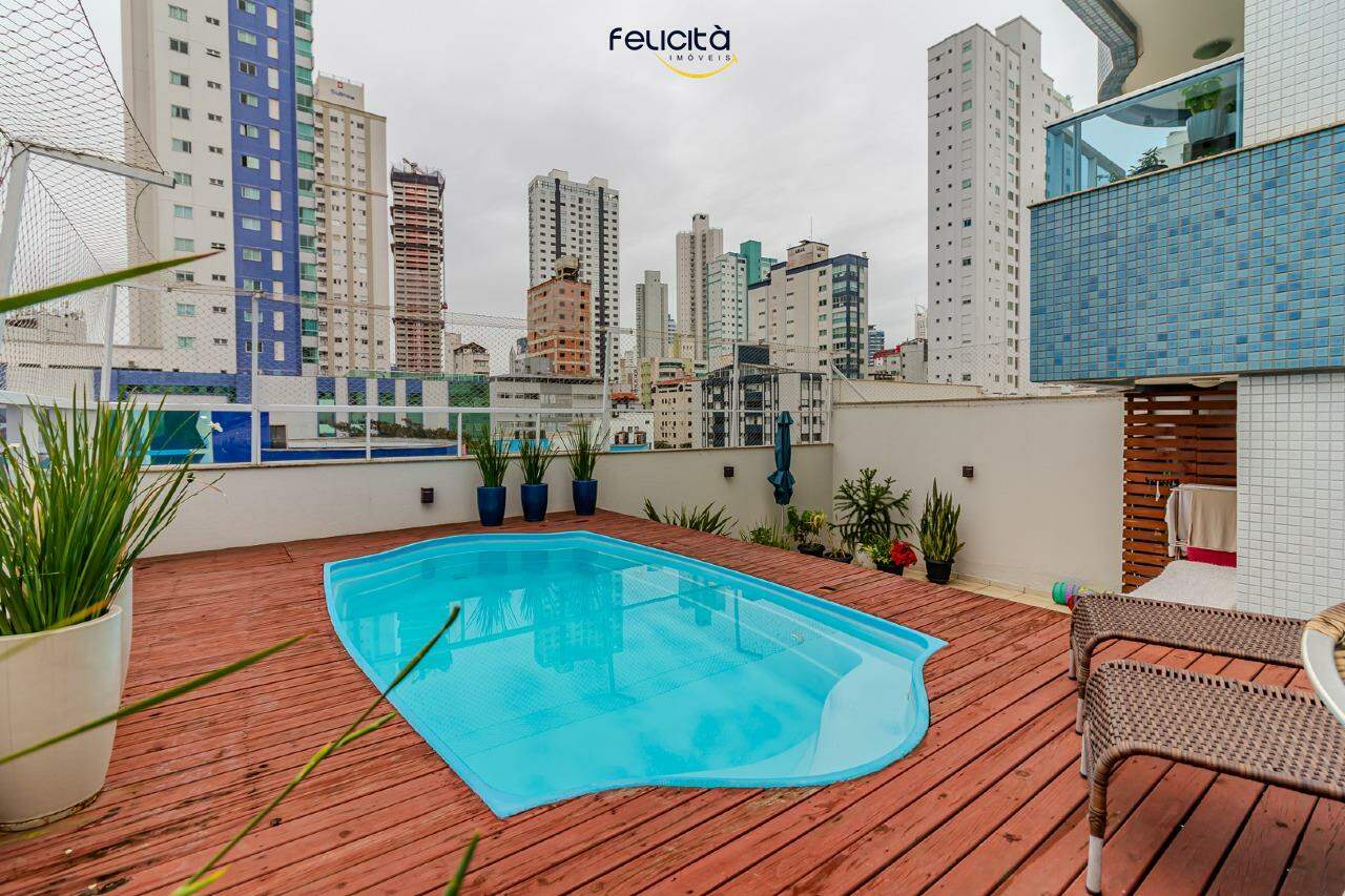 Apartamento de 2 quartos, 197m² no bairro Centro, em Balneário Camboriú | Eu Corretor
