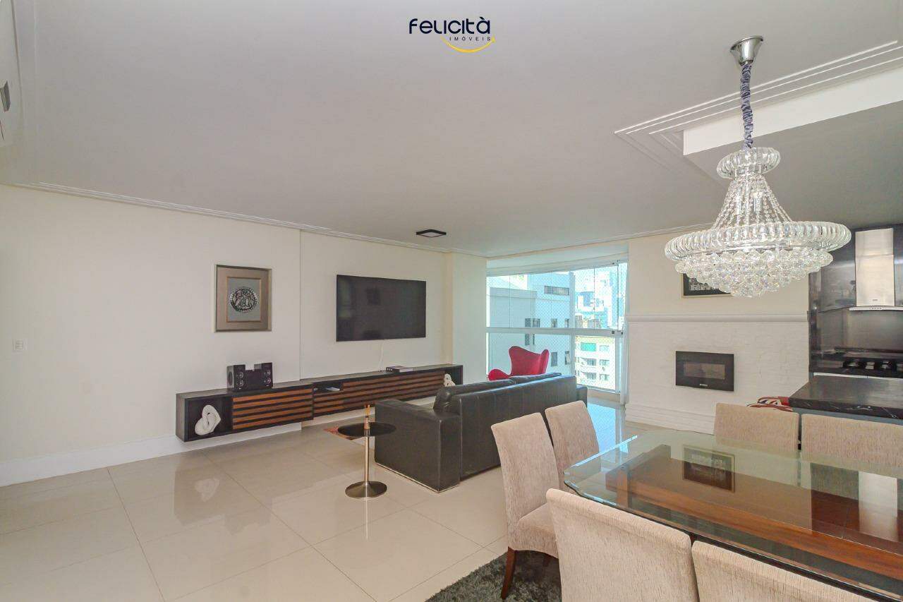 Apartamento de 3 quartos, 138m² no bairro Centro, em Balneário Camboriú | Eu Corretor