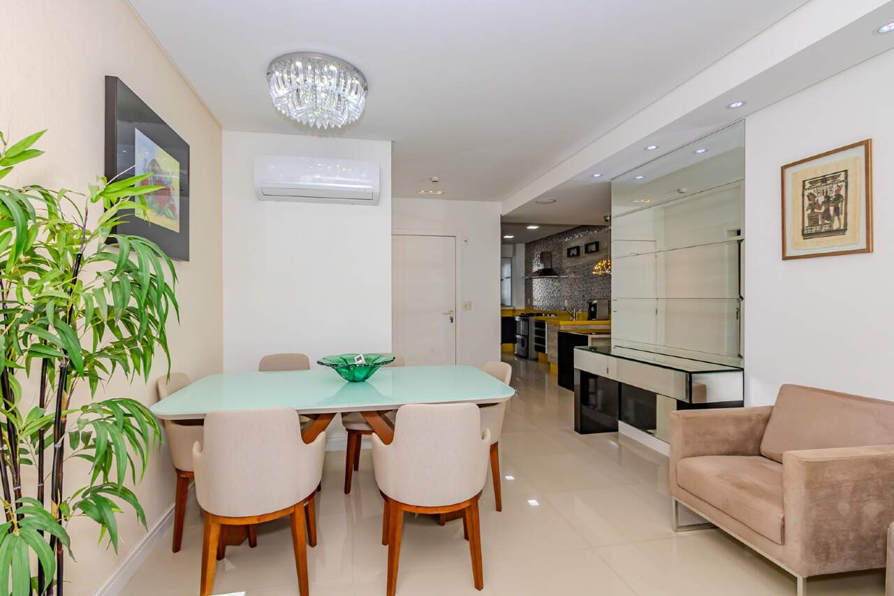 Apartamento de 3 quartos, 135m² no bairro Pioneiros, em Balneário Camboriú | Eu Corretor