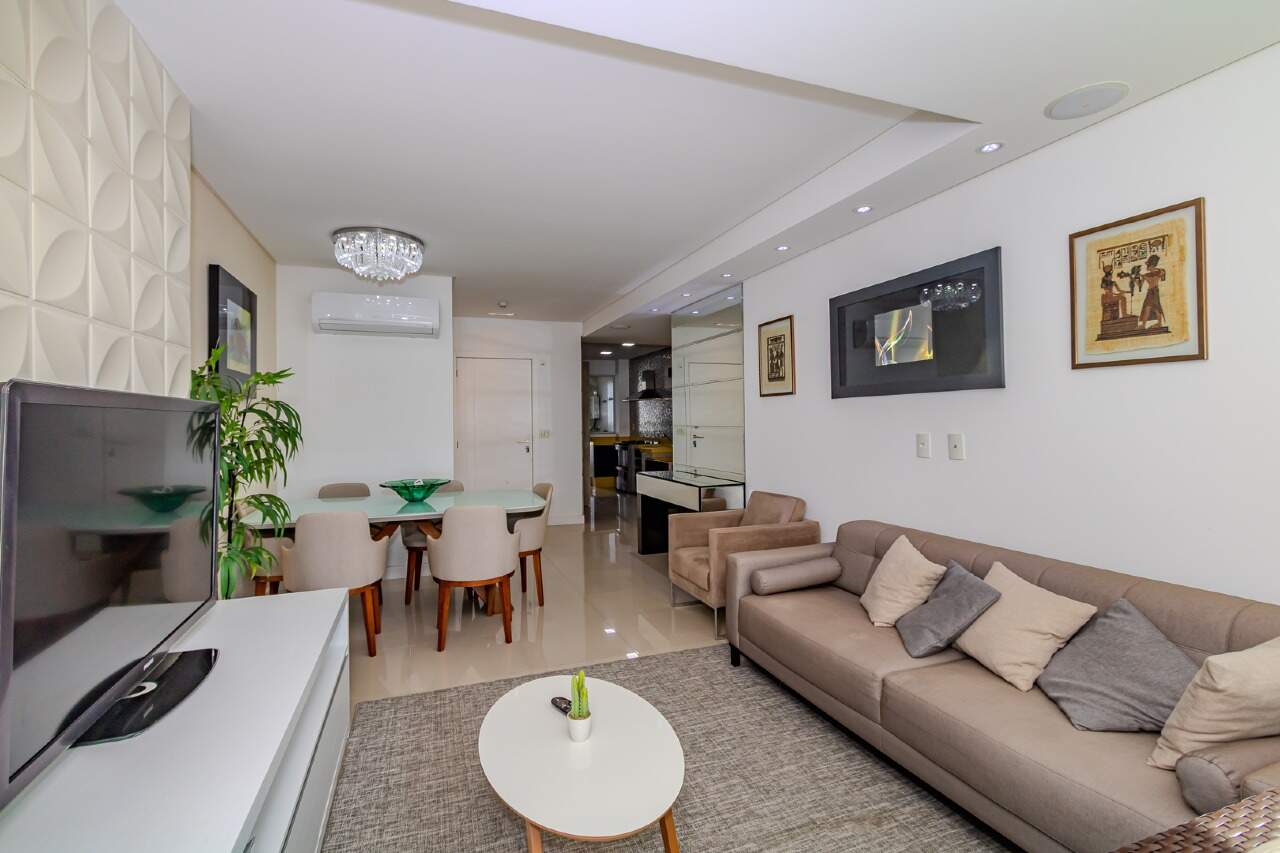 Apartamento de 3 quartos, 135m² no bairro Pioneiros, em Balneário Camboriú | Eu Corretor