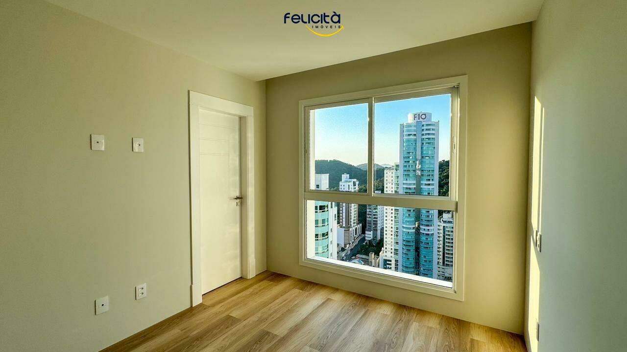 Apartamento de 4 quartos, 151m² no bairro Pioneiros, em Balneário Camboriú | Eu Corretor