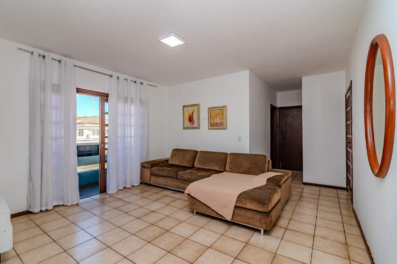 Casa de 5 quartos, 168m² no bairro Centro, em Balneário Camboriú | Eu Corretor