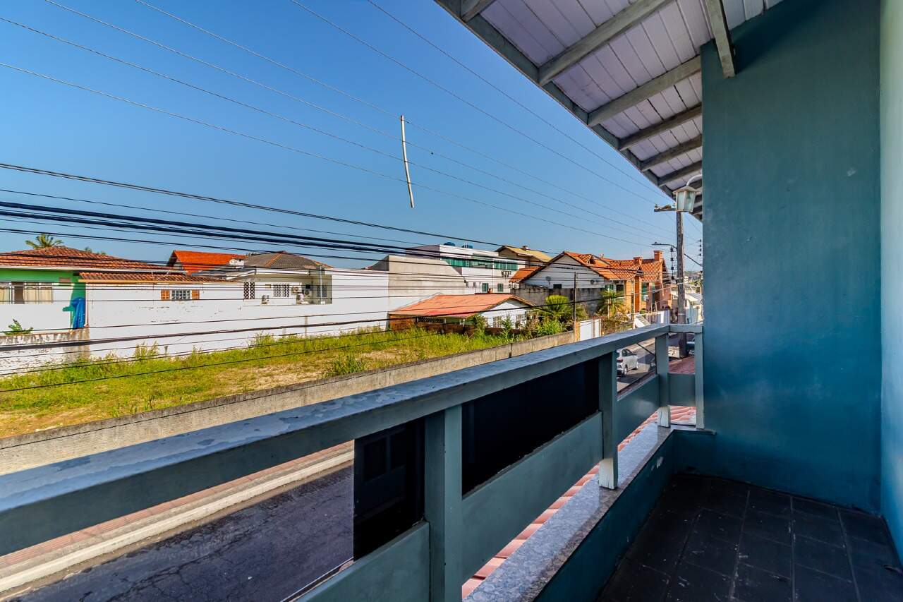 Casa de 5 quartos, 168m² no bairro Centro, em Balneário Camboriú | Eu Corretor