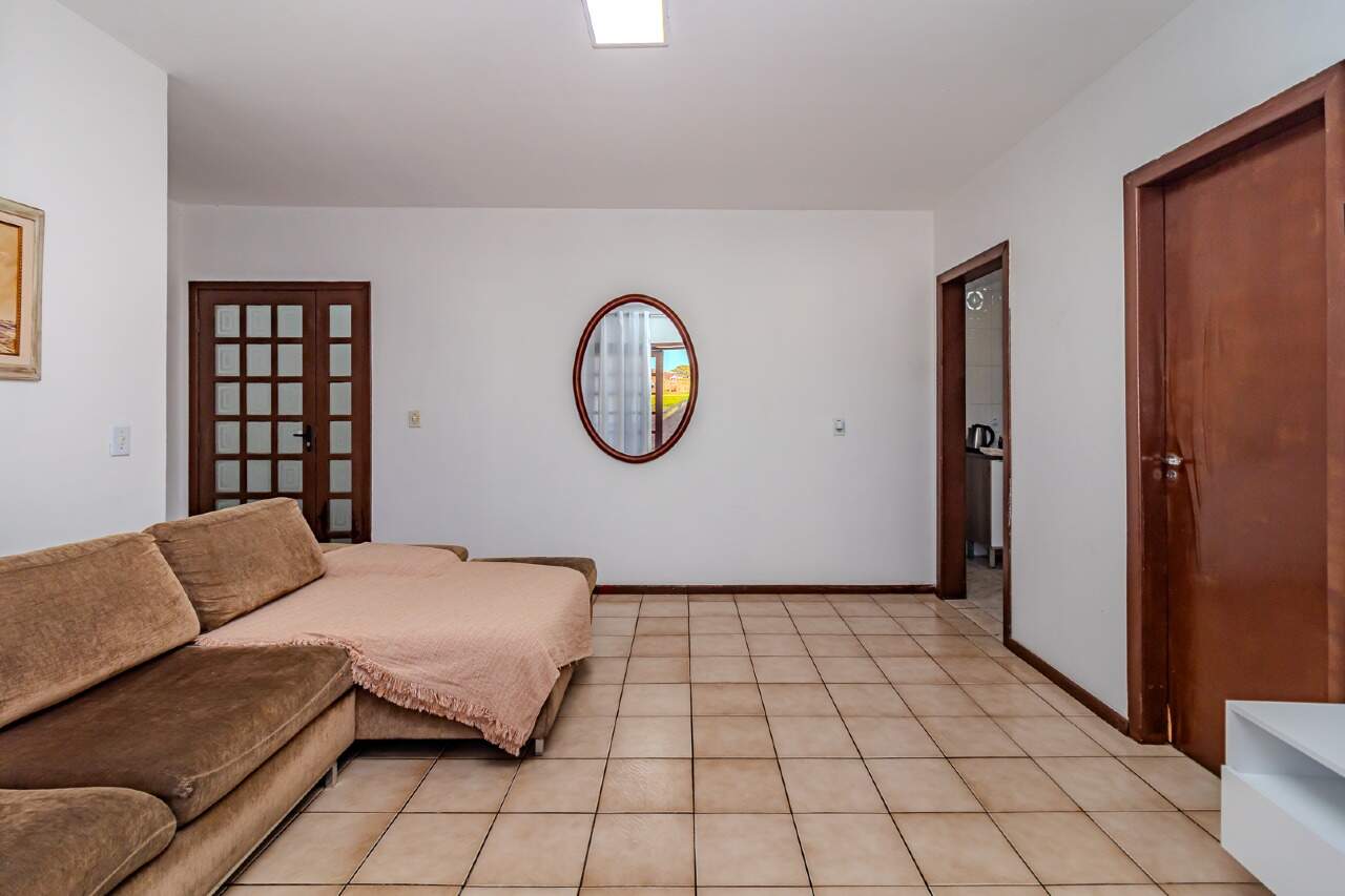 Casa de 5 quartos, 168m² no bairro Centro, em Balneário Camboriú | Eu Corretor