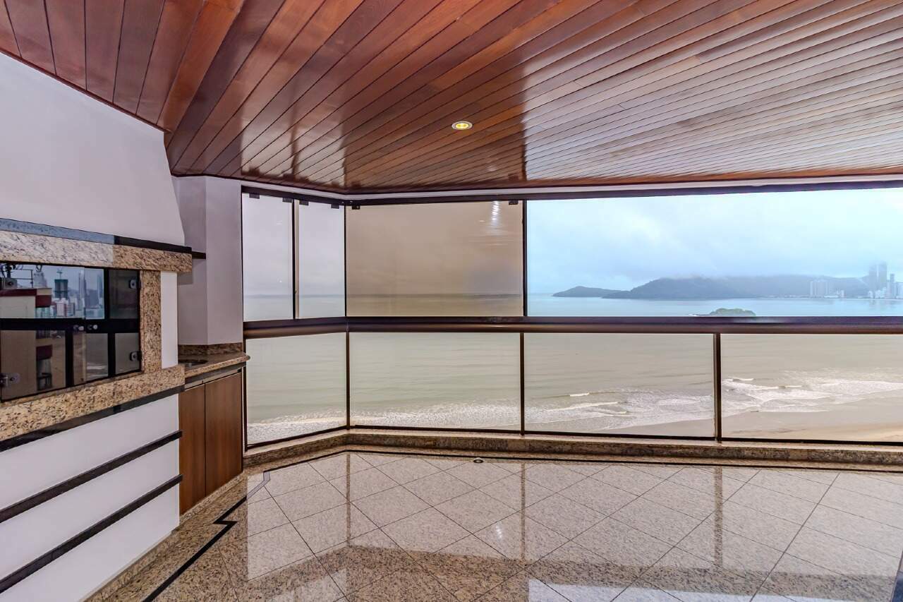 Apartamento de 3 quartos, 211m² no bairro Centro, em Balneário Camboriú | Eu Corretor