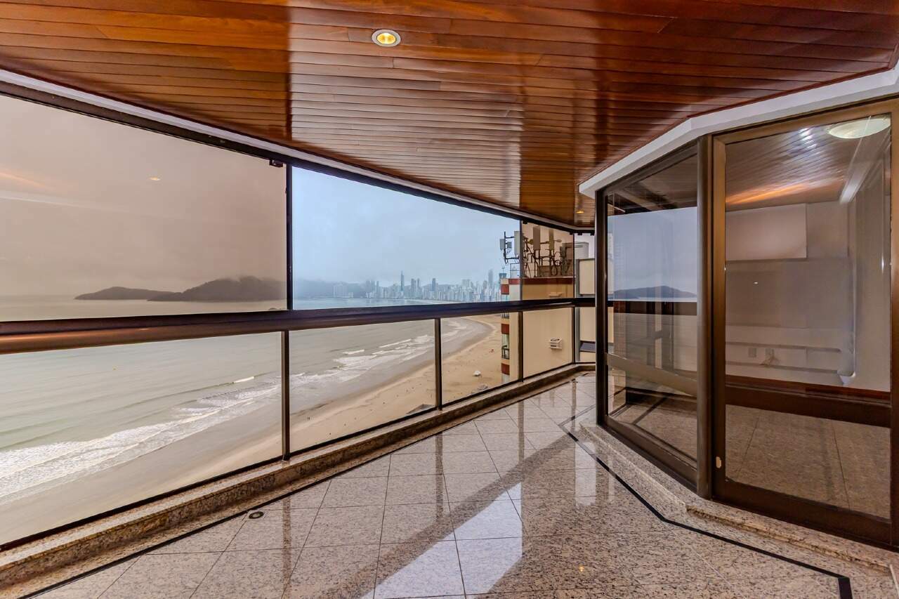 Apartamento de 3 quartos, 211m² no bairro Centro, em Balneário Camboriú | Eu Corretor