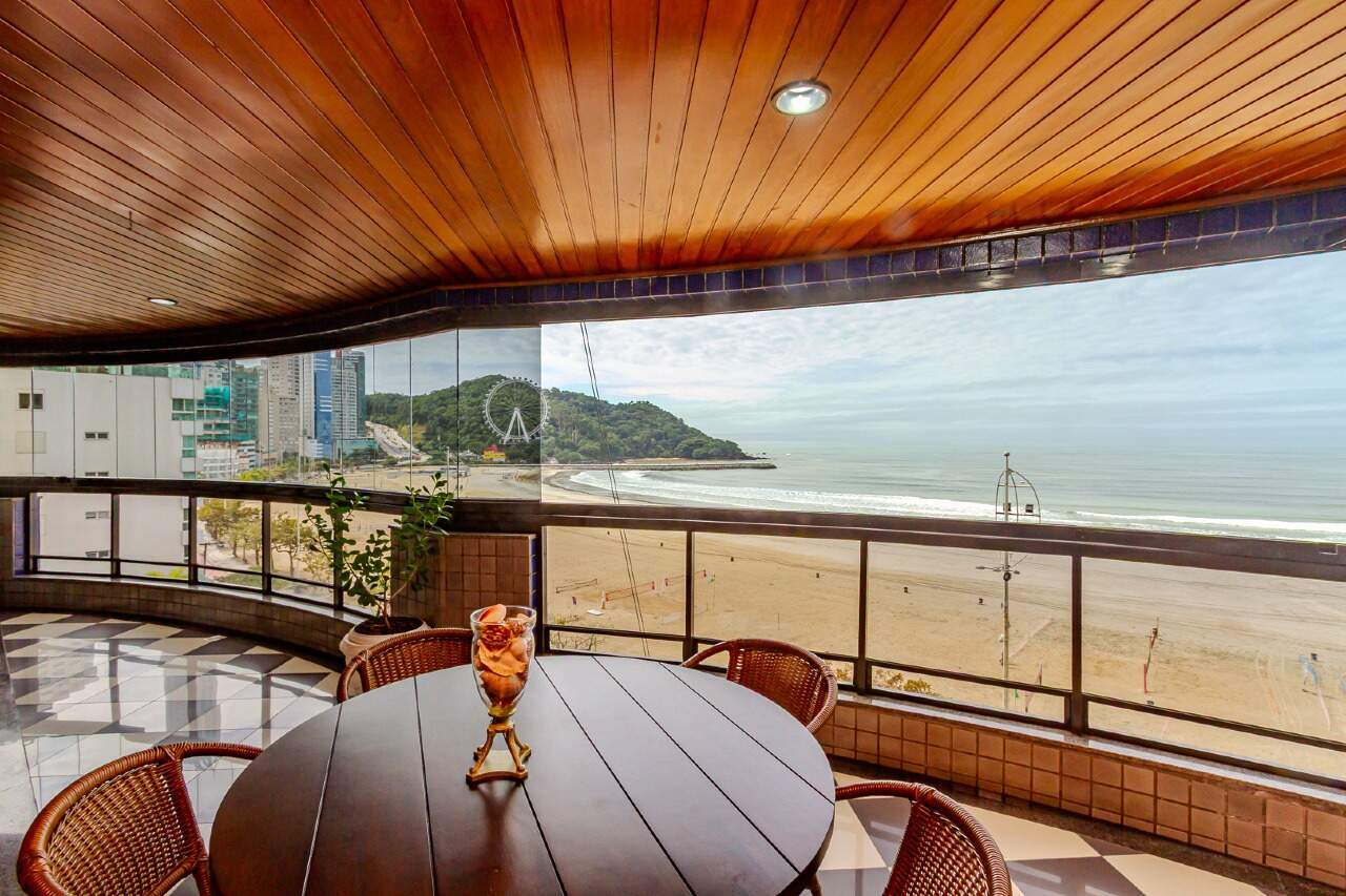 Apartamento de 3 quartos, 194m² no bairro Centro, em Balneário Camboriú | Eu Corretor