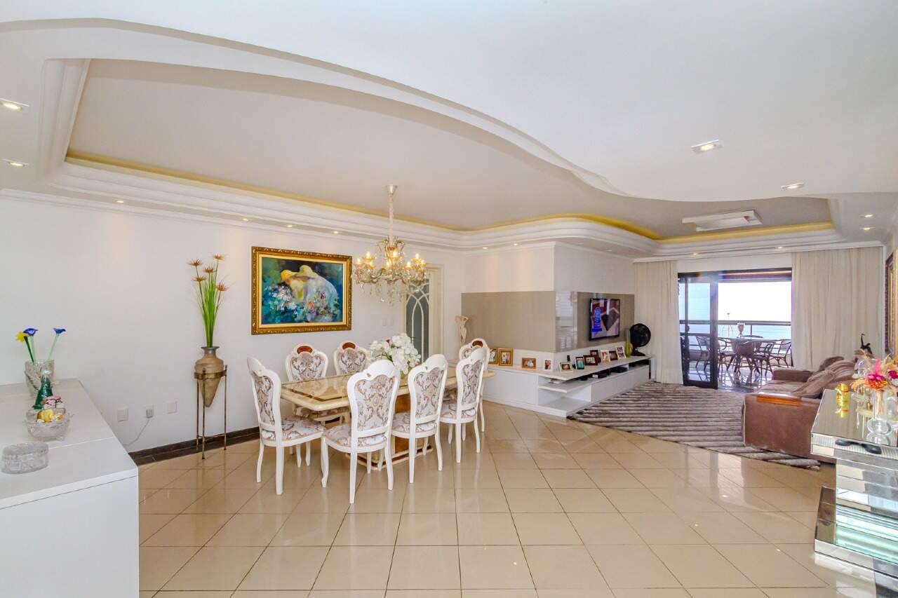 Apartamento de 3 quartos, 194m² no bairro Centro, em Balneário Camboriú | Eu Corretor
