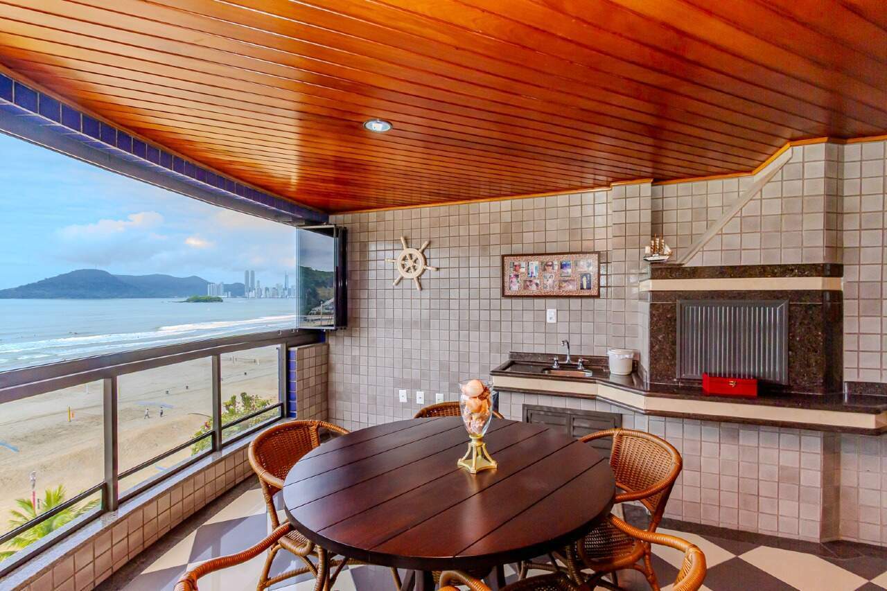 Apartamento de 3 quartos, 194m² no bairro Centro, em Balneário Camboriú | Eu Corretor