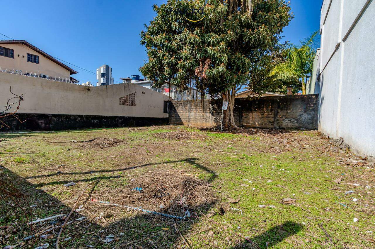 Lote/Terreno de 272m² no bairro Centro, em Balneário Camboriú | Eu Corretor