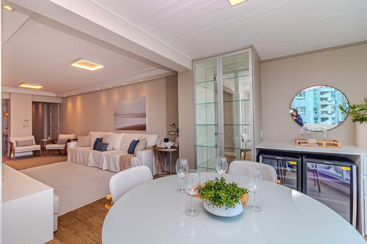 Apartamento de 3 quartos, 114m² no bairro Centro, em Balneário Camboriú | Eu Corretor