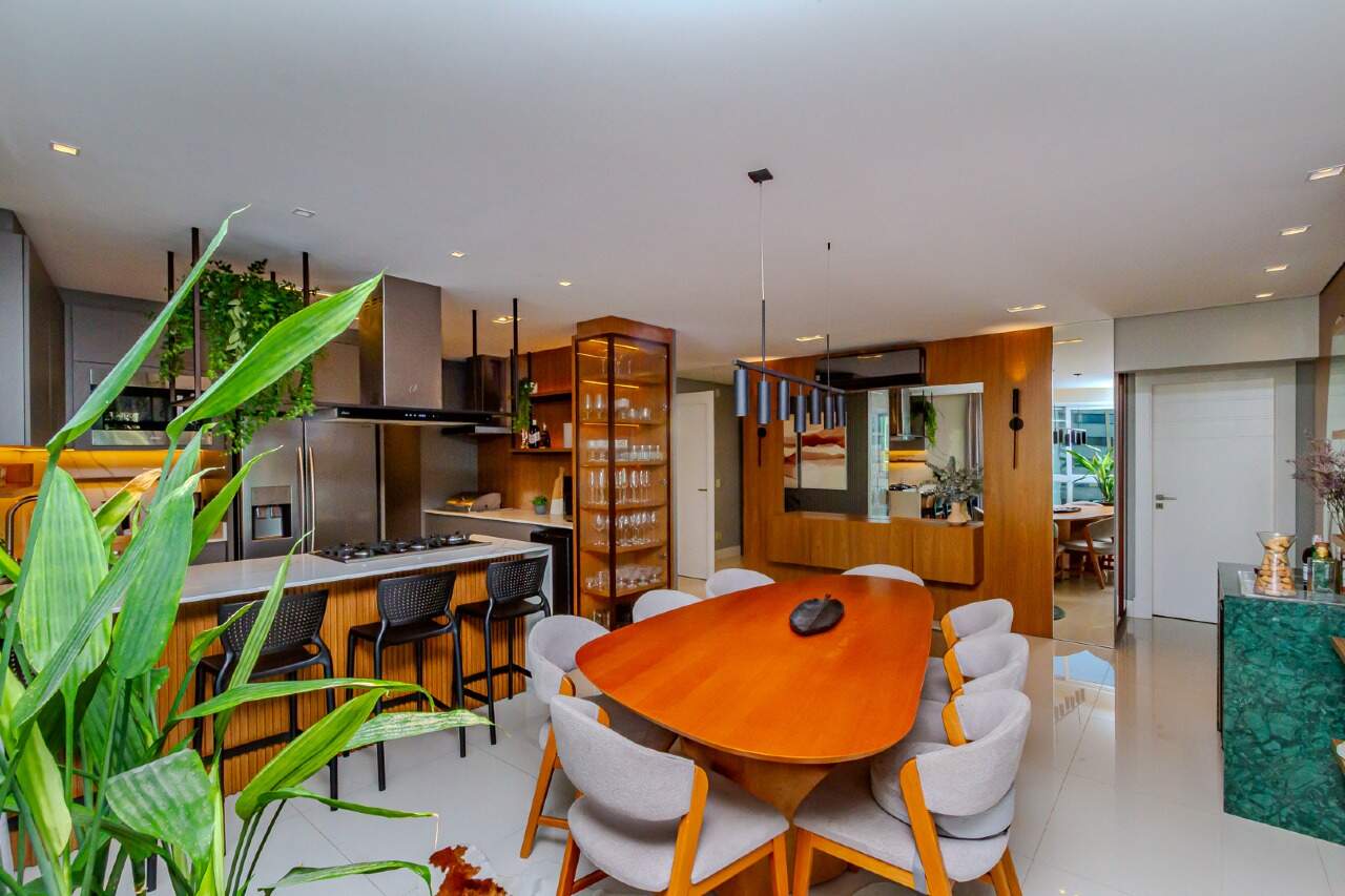Apartamento de 3 quartos, 126m² no bairro Centro, em Balneário Camboriú | Eu Corretor