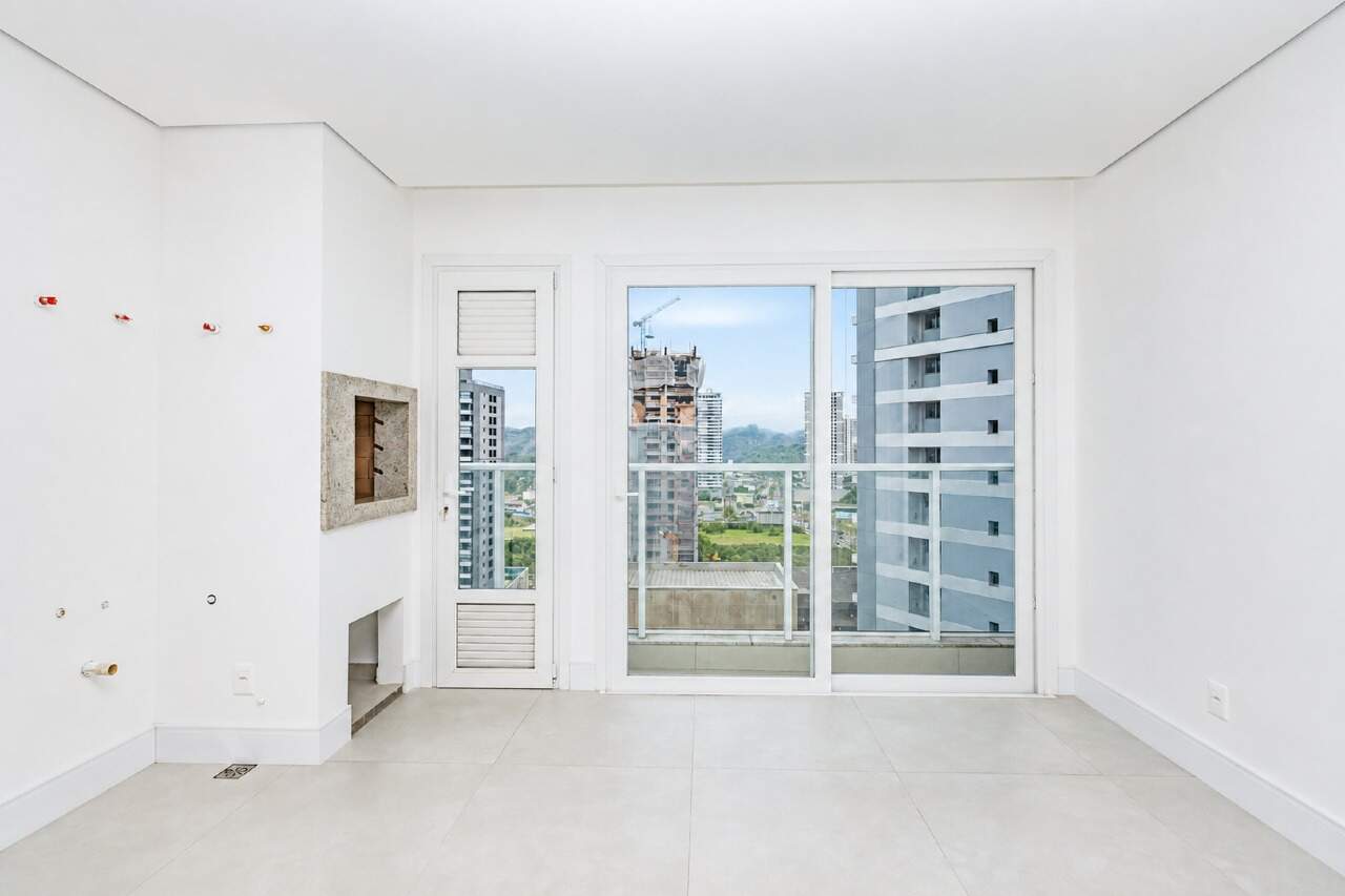Apartamento à venda no Praia Brava: 