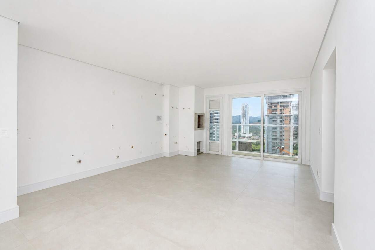 Apartamento à venda no Praia Brava: 