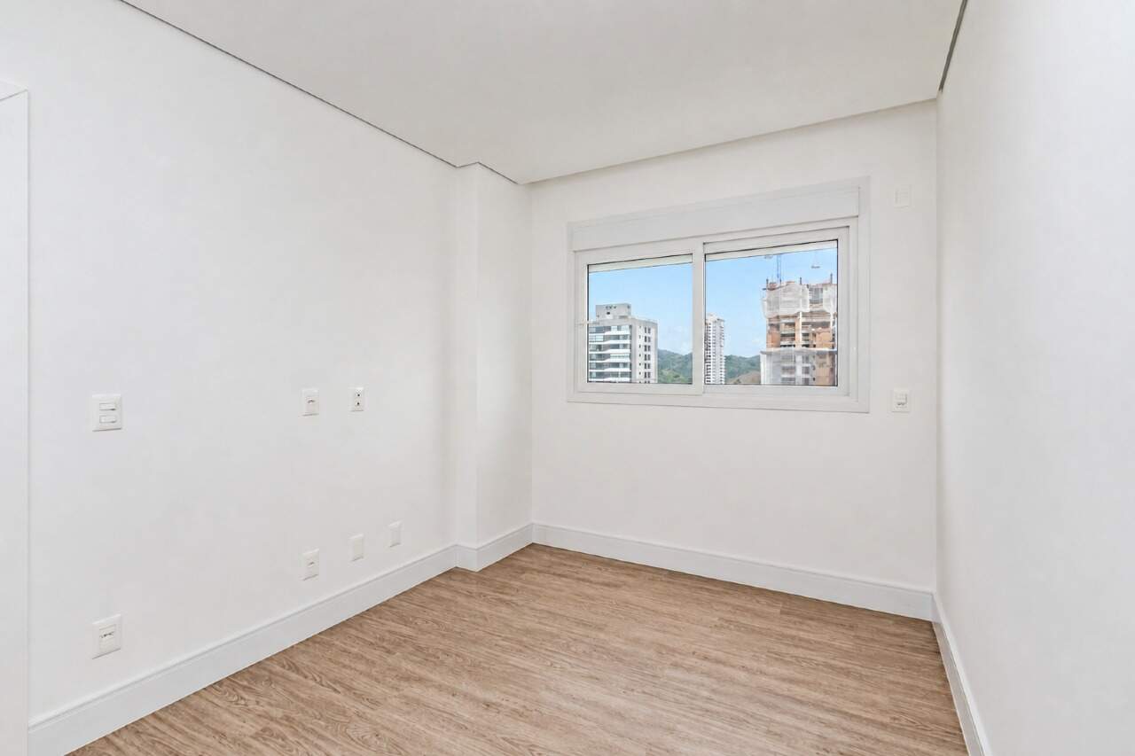Apartamento à venda no Praia Brava: 