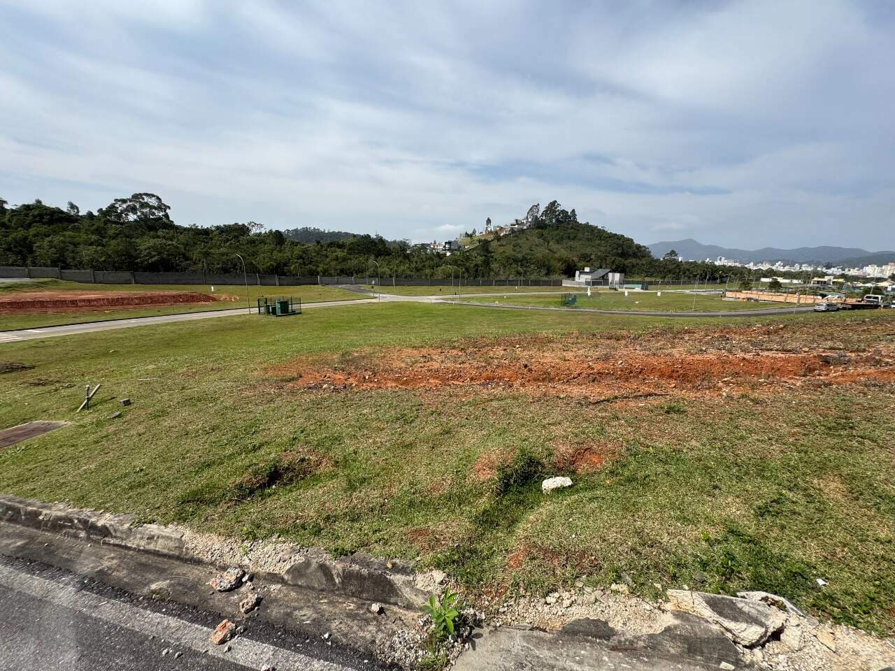Lote/Terreno de 480m² no bairro Centro, em Camboriú | Eu Corretor