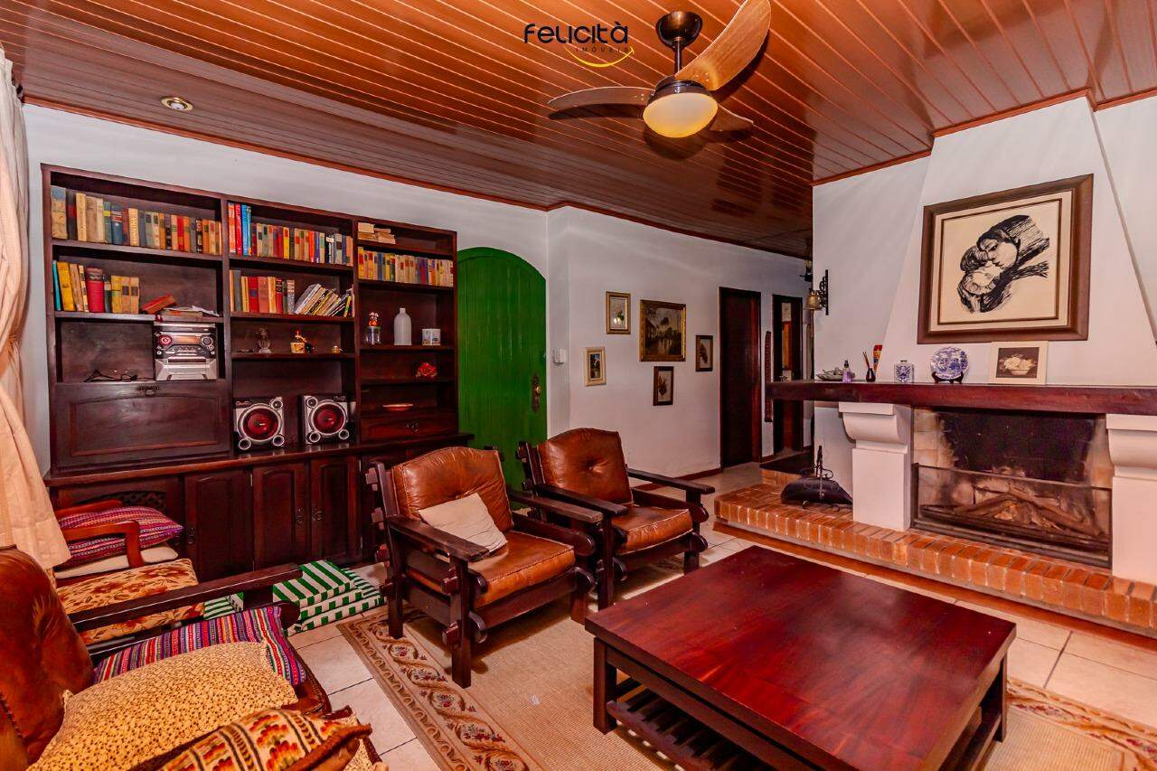 Casa de 3 quartos, 120m² no bairro Centro, em Balneário Camboriú | Eu Corretor