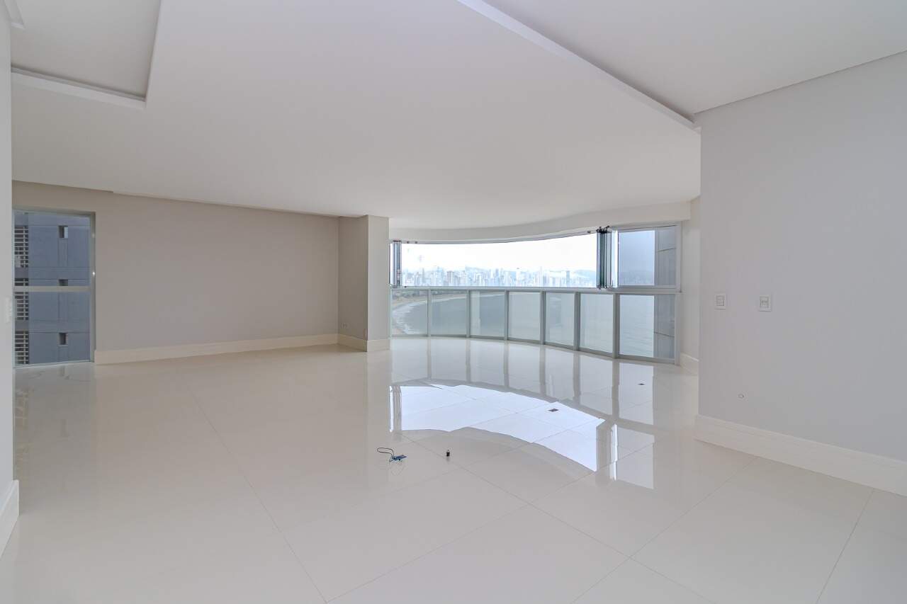 Apartamento de 4 quartos, 237m² no bairro Centro, em Balneário Camboriú | Eu Corretor