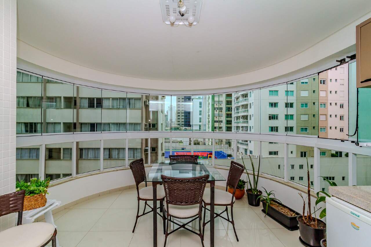 Apartamento de 3 quartos, 143m² no bairro Centro, em Balneário Camboriú | Eu Corretor