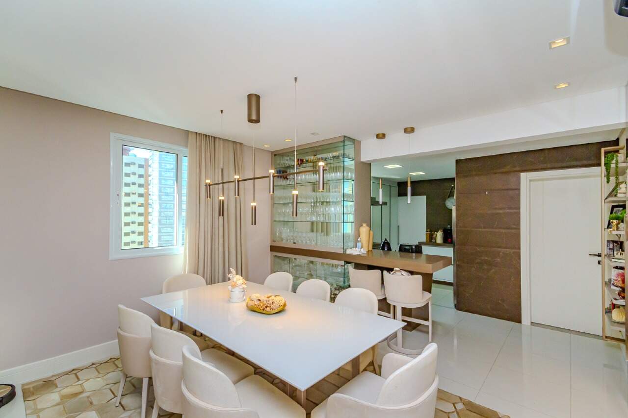 Apartamento de 3 quartos, 152m² no bairro Centro, em Balneário Camboriú | Eu Corretor