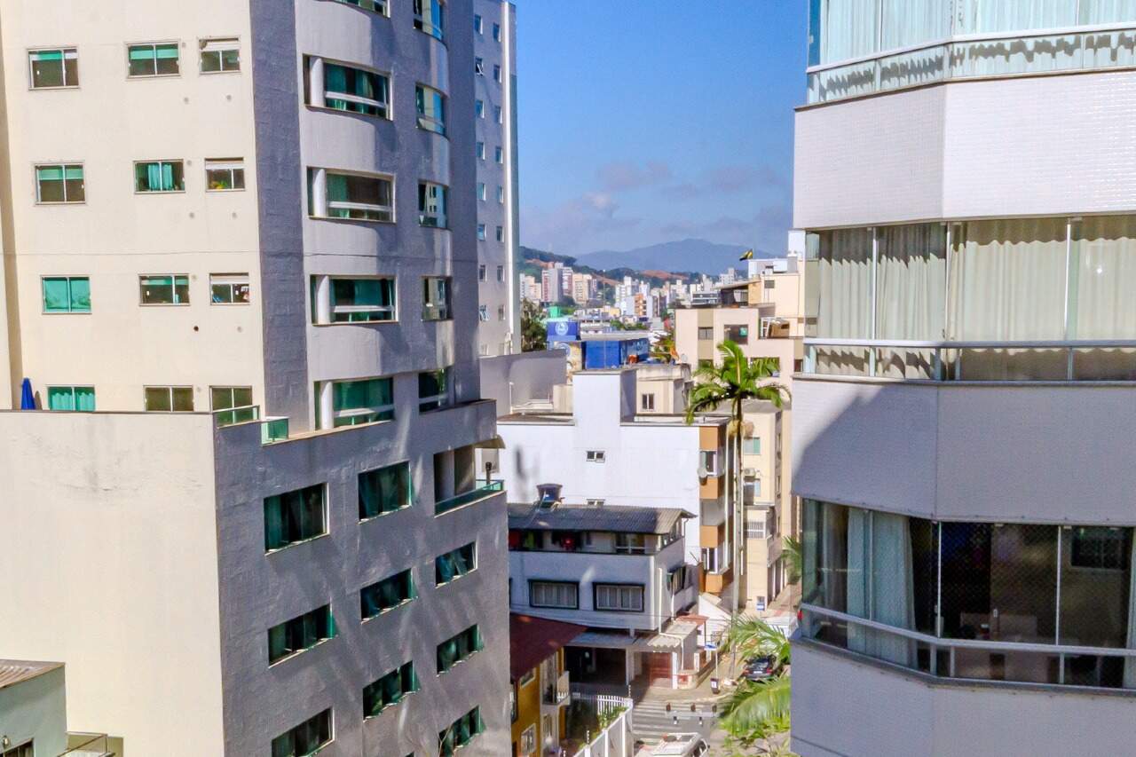 Apartamento de 3 quartos, 119m² no bairro Centro, em Balneário Camboriú | Eu Corretor
