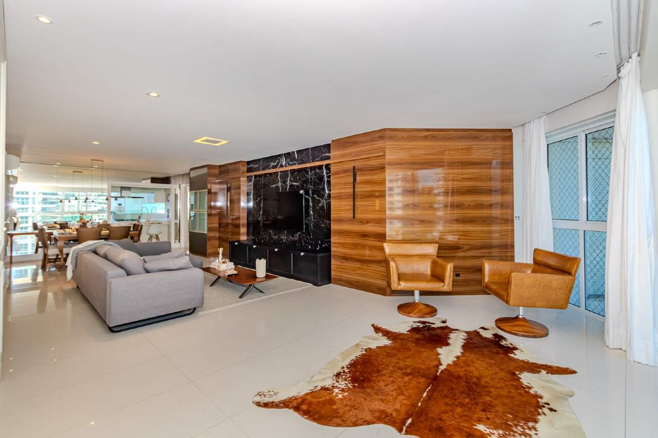 Apartamento à venda no Praia Brava: 