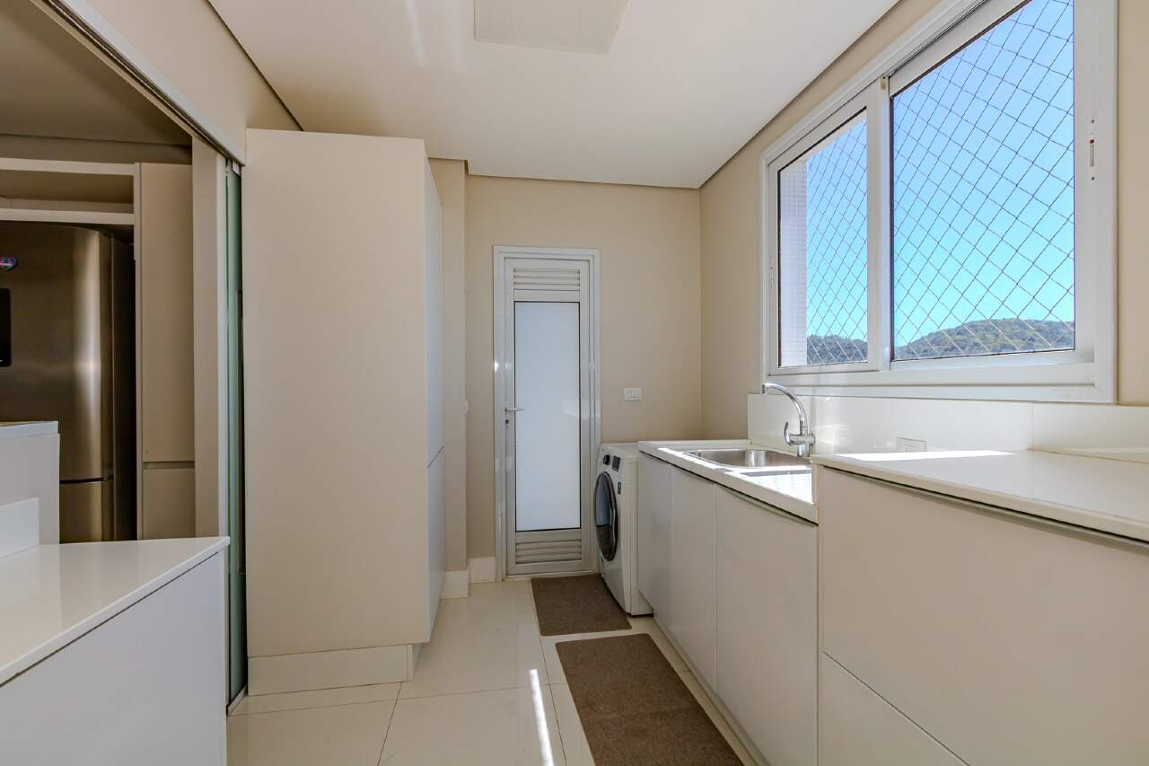Apartamento à venda no Praia Brava: 
