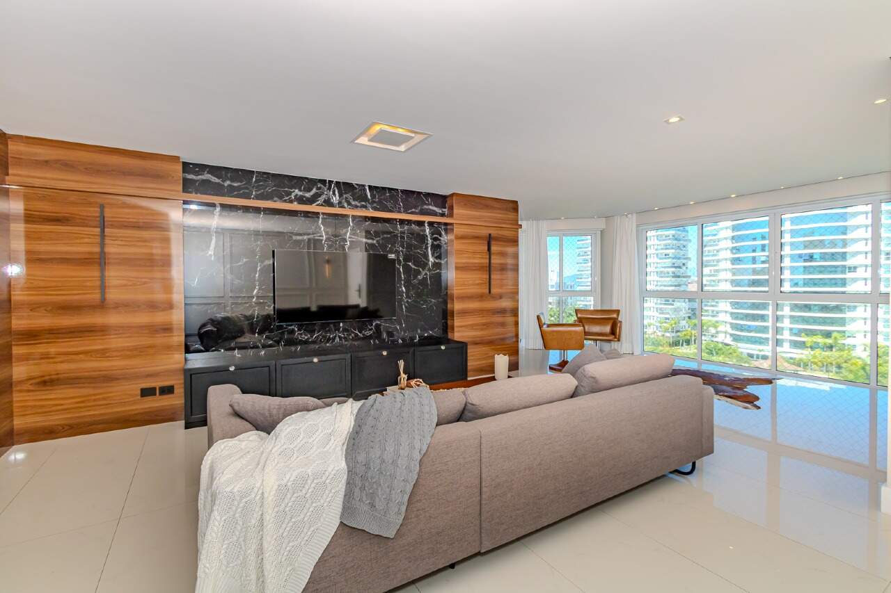 Apartamento à venda no Praia Brava: 