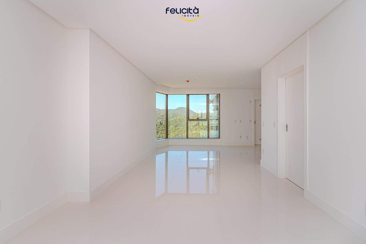 Apartamento de 4 quartos, 265m² no bairro Centro, em Balneário Camboriú | Eu Corretor