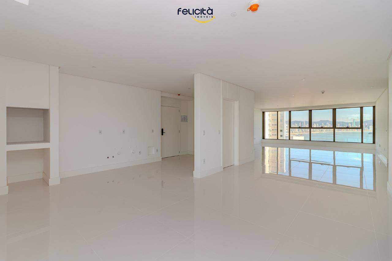 Apartamento de 4 quartos, 265m² no bairro Centro, em Balneário Camboriú | Eu Corretor