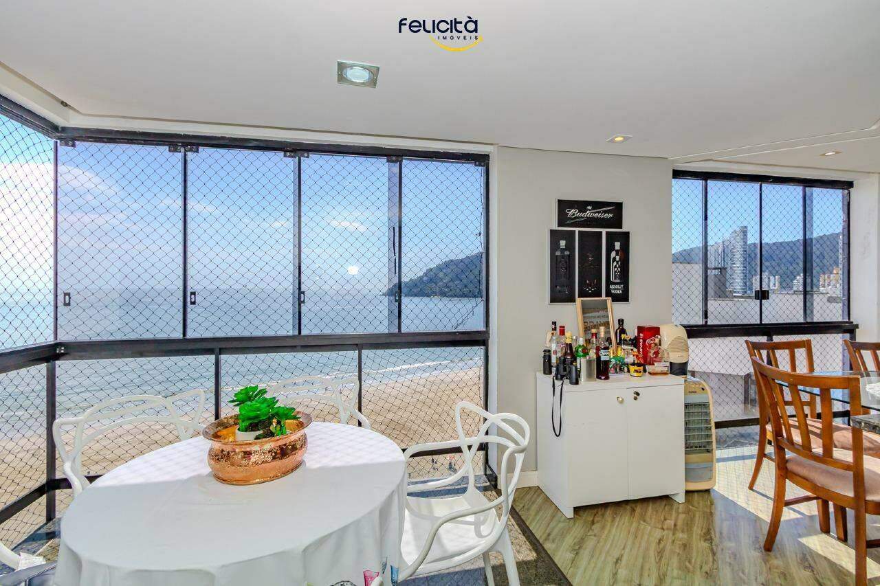 Apartamento de 2 quartos, 103m² no bairro Centro, em Balneário Camboriú | Eu Corretor