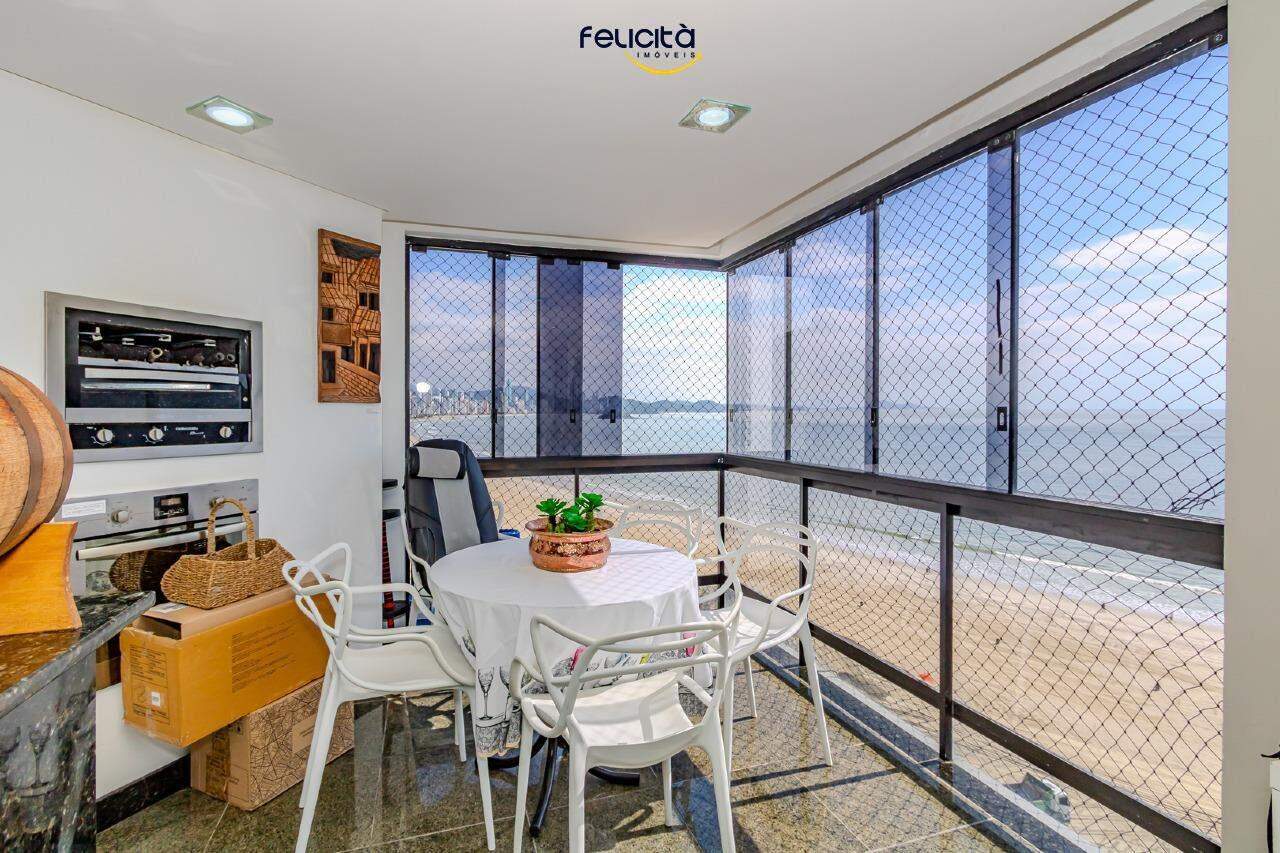 Apartamento de 2 quartos, 103m² no bairro Centro, em Balneário Camboriú | Eu Corretor