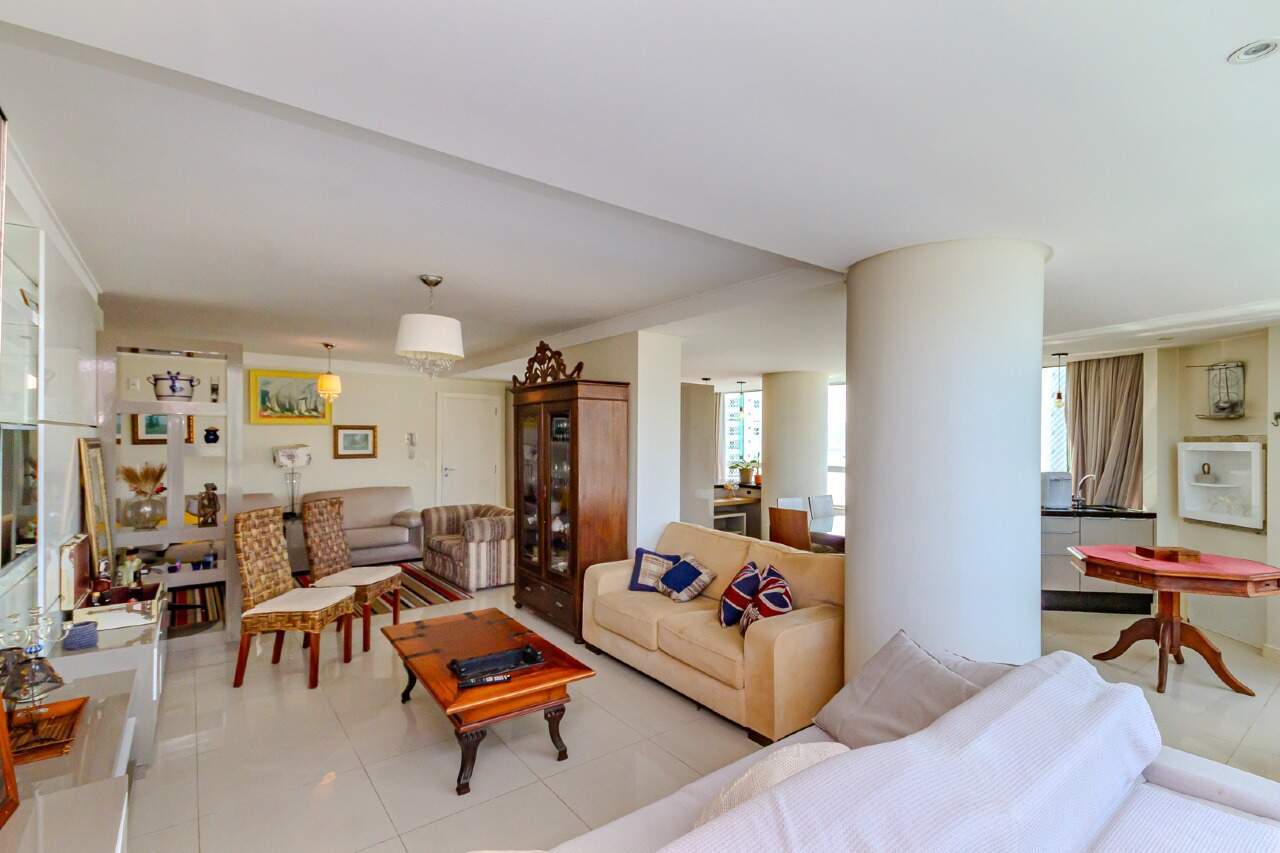 Apartamento de 3 quartos, 180m² no bairro Barra Sul, em Balneário Camboriú | Eu Corretor