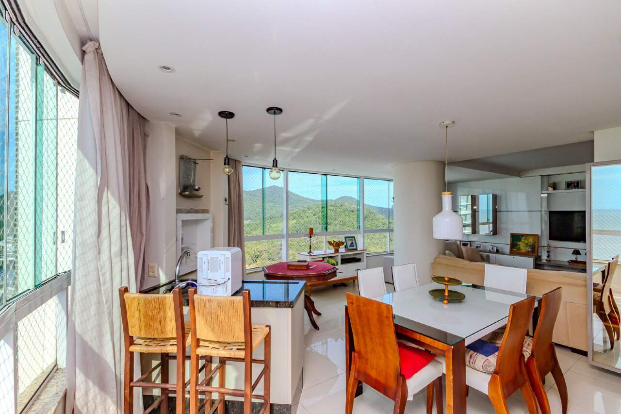 Apartamento de 3 quartos, 180m² no bairro Barra Sul, em Balneário Camboriú | Eu Corretor