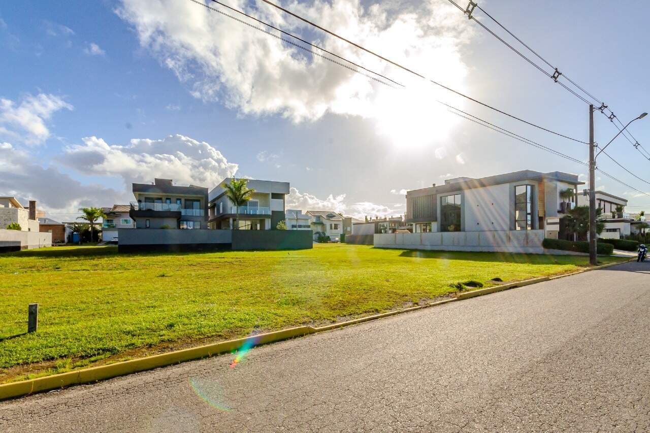 Lote/Terreno de 18m² no bairro Centro, em Camboriú | Eu Corretor