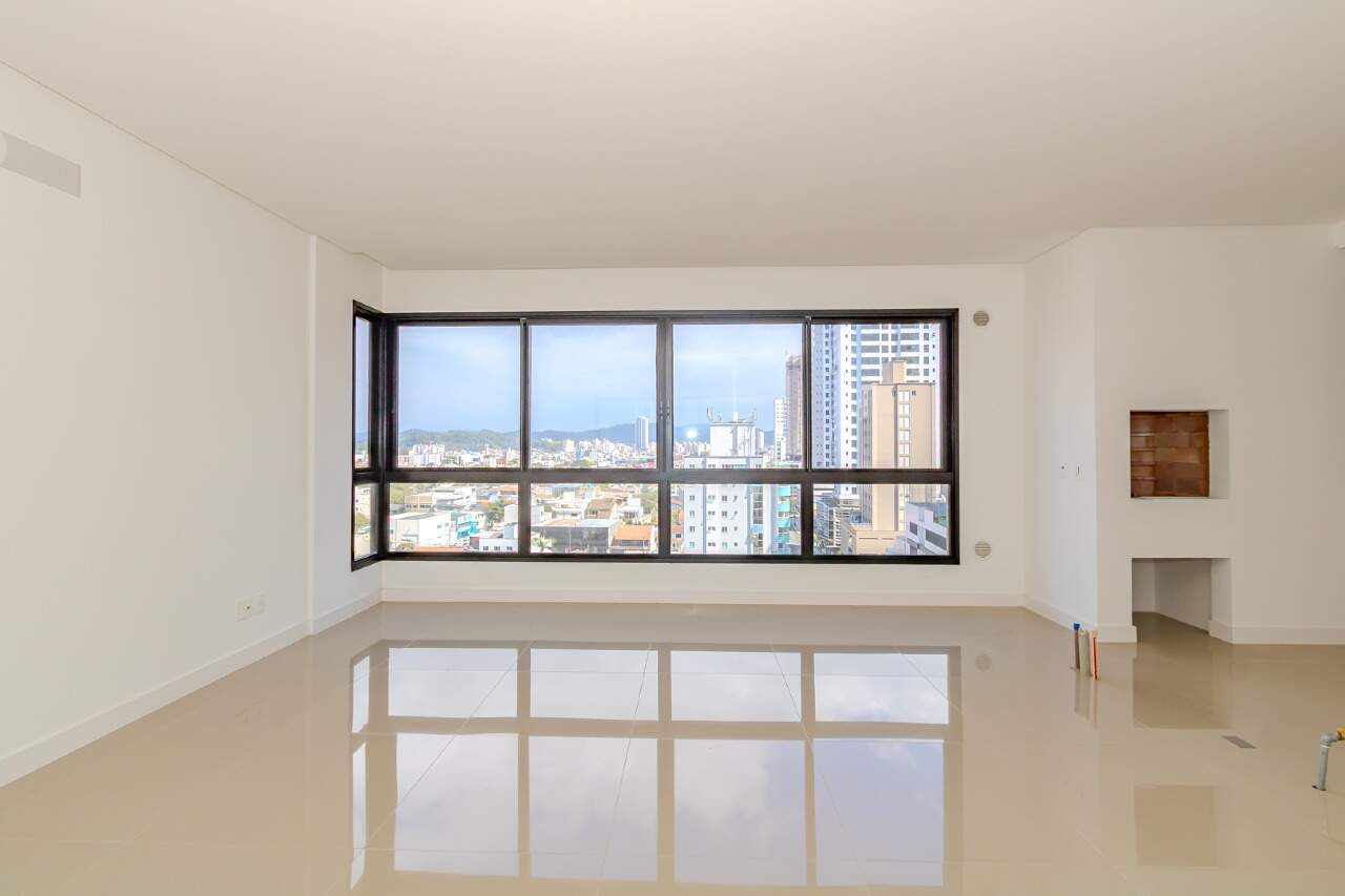 Apartamento de 3 quartos, 129m² no bairro Centro, em Balneário Camboriú | Eu Corretor
