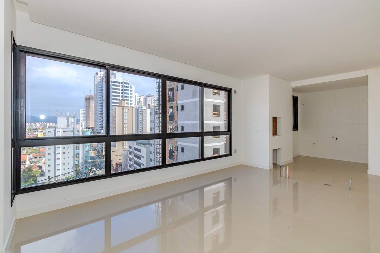 Apartamento de 3 quartos, 129m² no bairro Centro, em Balneário Camboriú | Eu Corretor
