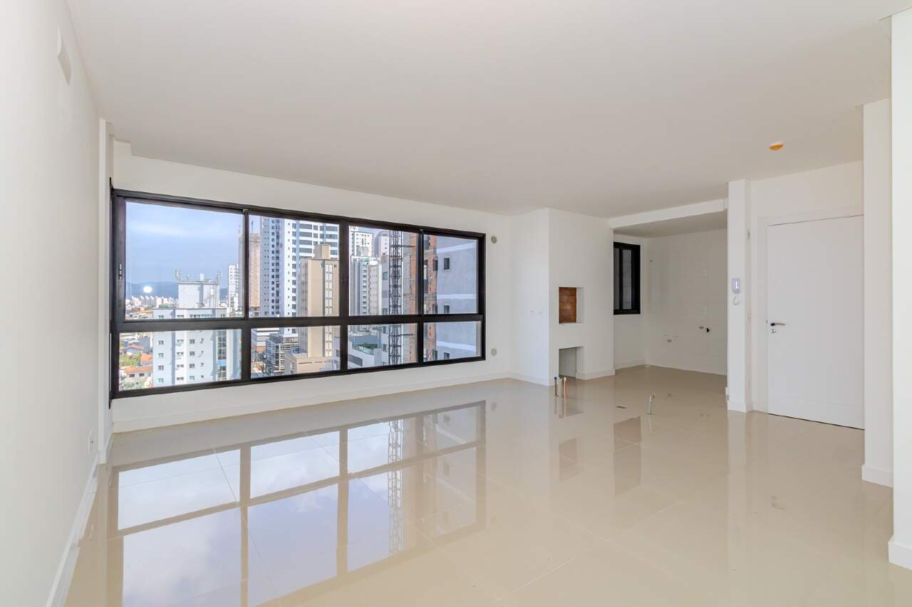 Apartamento de 3 quartos, 129m² no bairro Centro, em Balneário Camboriú | Eu Corretor