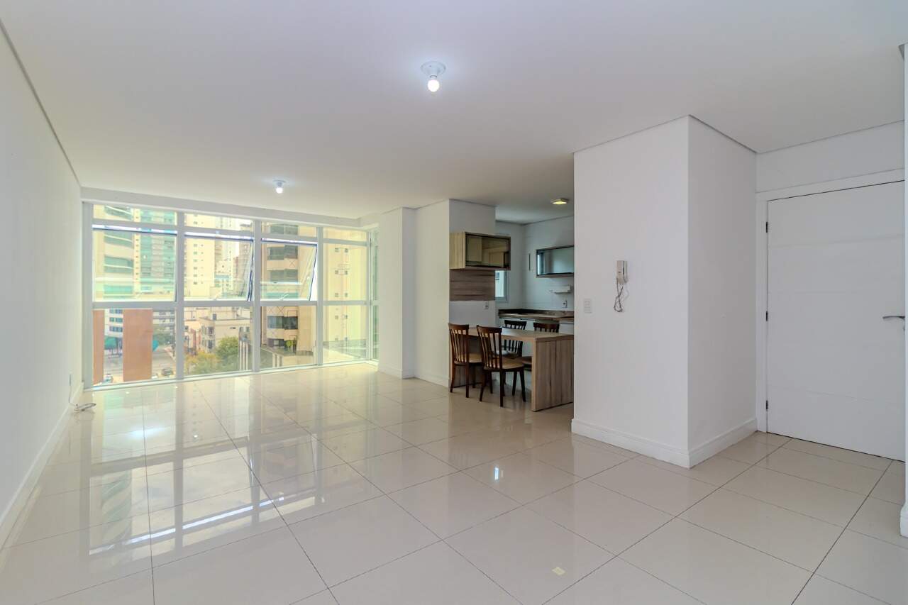 Apartamento de 3 quartos, 130m² no bairro Centro, em Balneário Camboriú | Eu Corretor