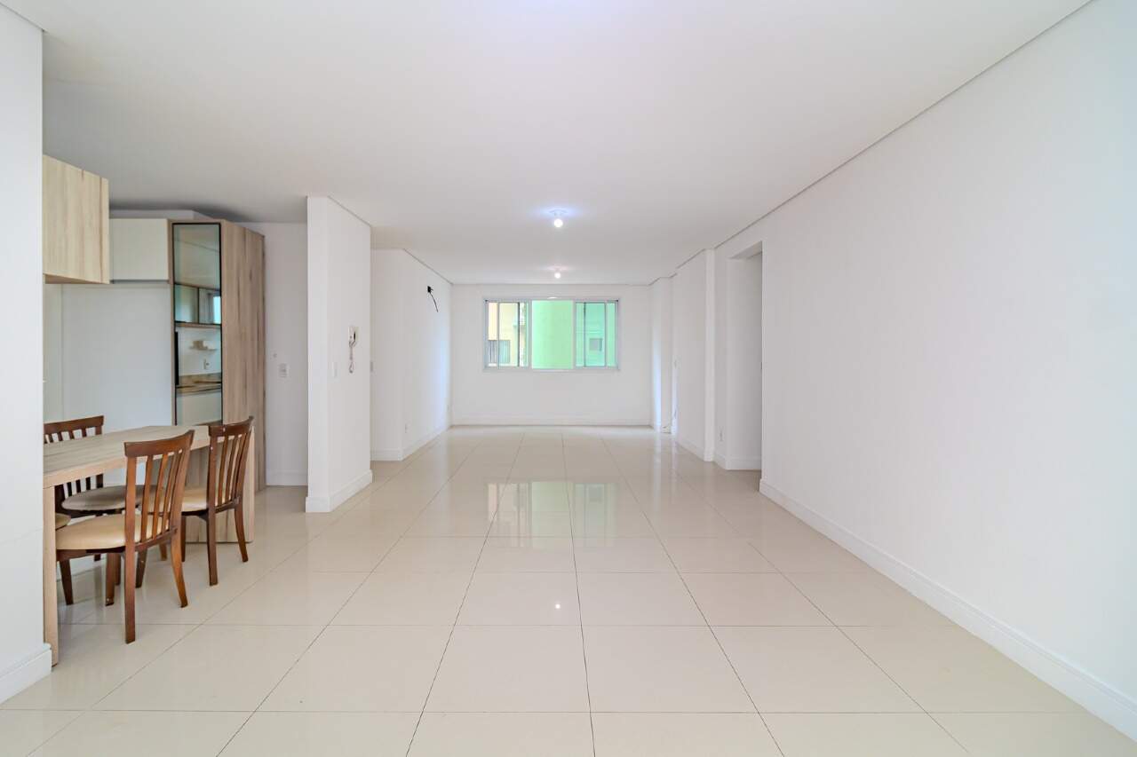 Apartamento de 3 quartos, 130m² no bairro Centro, em Balneário Camboriú | Eu Corretor