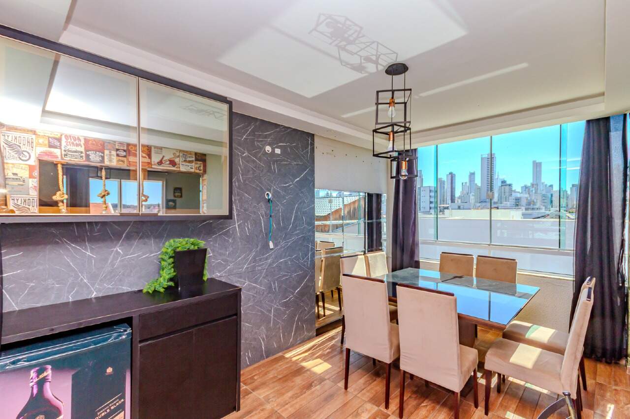 Casa de 3 quartos, 135m² no bairro Centro, em Balneário Camboriú | Eu Corretor