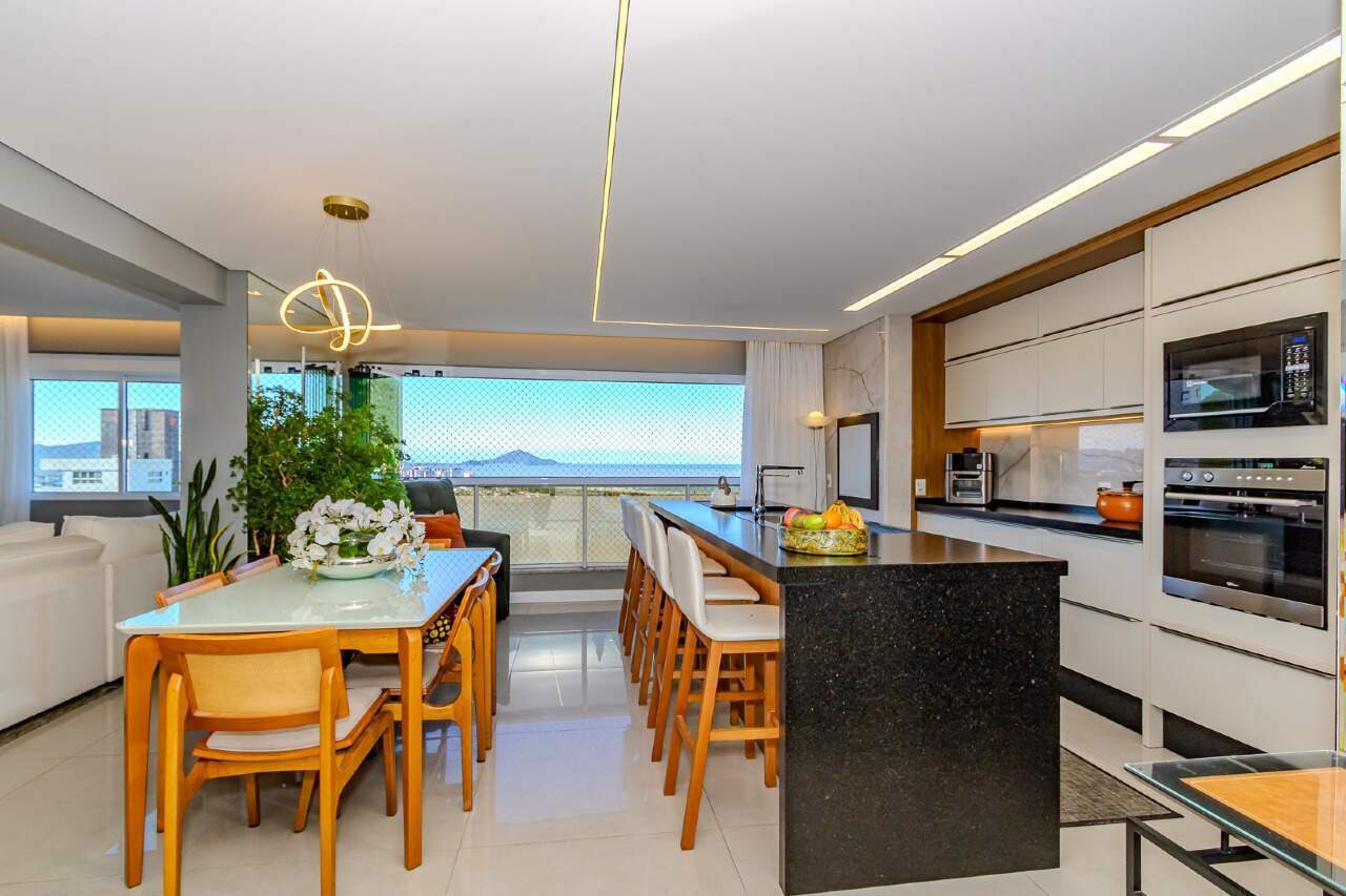 Apartamento de 2 quartos, 108m² no bairro Fazenda, em Itajaí | Eu Corretor