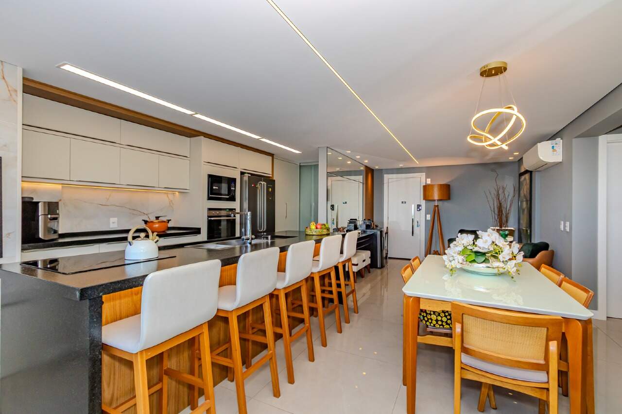 Apartamento de 2 quartos, 108m² no bairro Fazenda, em Itajaí | Eu Corretor