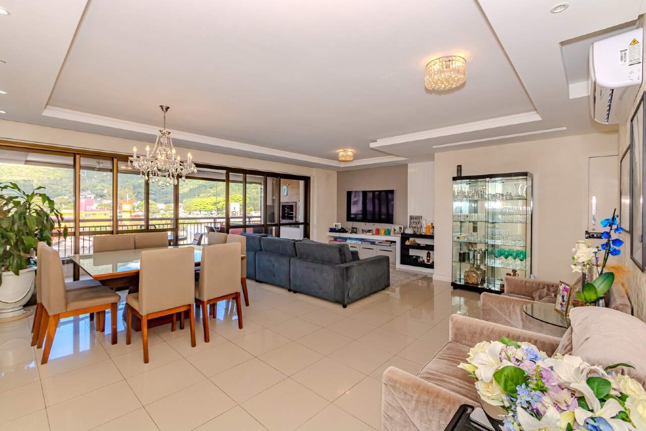 Apartamento de 1 quarto, 167m² no bairro Fazenda, em Itajaí | Eu Corretor