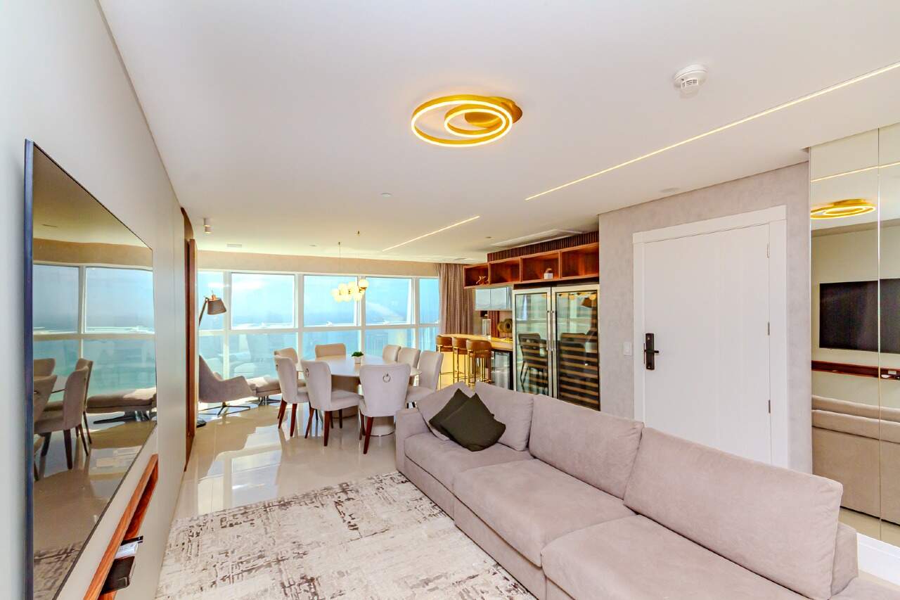 Apartamento de 4 quartos, 198m² no bairro Centro, em Balneário Camboriú | Eu Corretor