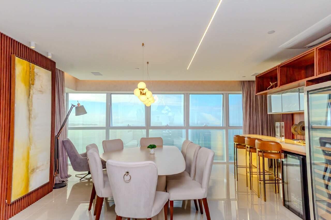 Apartamento de 4 quartos, 198m² no bairro Centro, em Balneário Camboriú | Eu Corretor