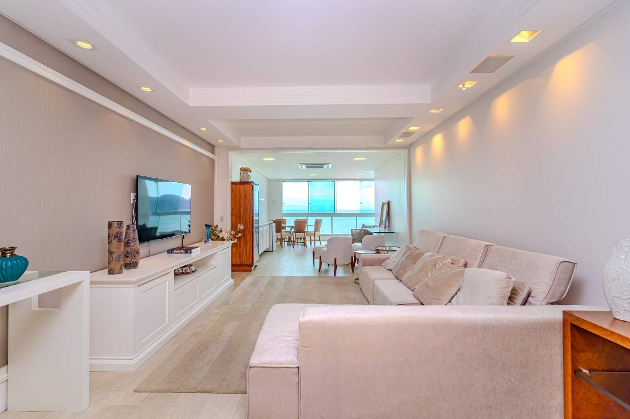 Apartamento de 3 quartos, 315m² no bairro Centro, em Balneário Camboriú | Eu Corretor